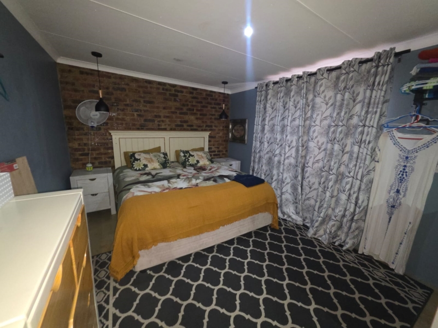 4 Bedroom Property for Sale in Vaalpark Free State